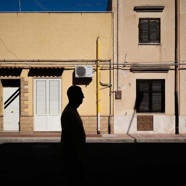 Abstract image representing the path of consistency and daily routine.